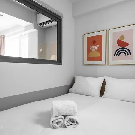 Big Apple, Nilie Hospitality Mgmt Апартаменти